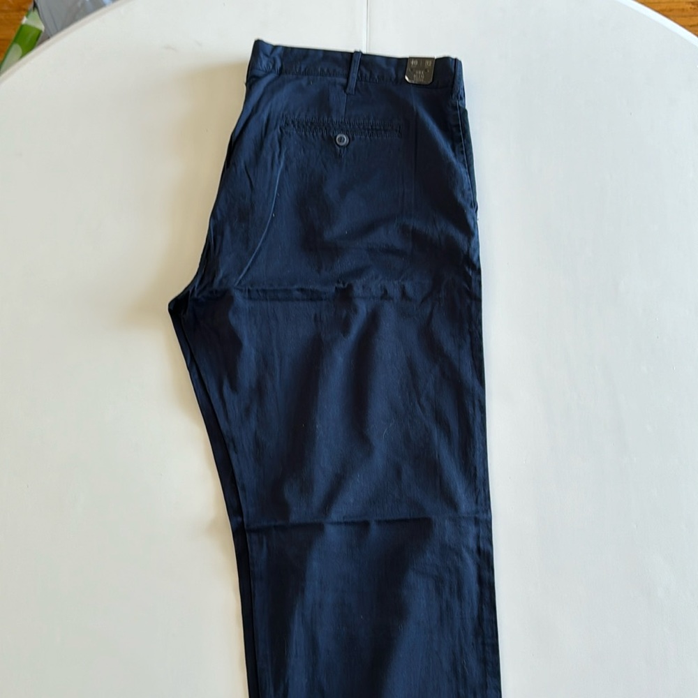 J. Crew Men’s Lightweight Slim Chino Pants size 40 x 32 in Navy
